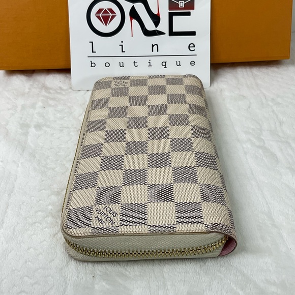 🔥💙LV Voyager Trunk Damier Azur Zippy Wallet 🔥💙 - Picture 4 of 10
